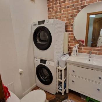Продается Многокомнатная квартира, 100 м²