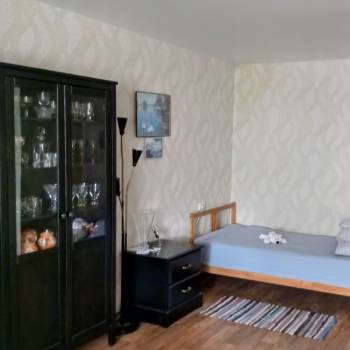Продается 1-комнатная квартира, 37 м²