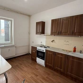 Продается 1-комнатная квартира, 39,8 м²