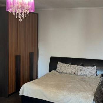 Сдается 1-комнатная квартира, 49 м²