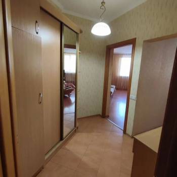 Продается 1-комнатная квартира, 52,9 м²