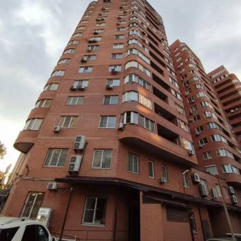 Продается 1-комнатная квартира, 52,9 м²