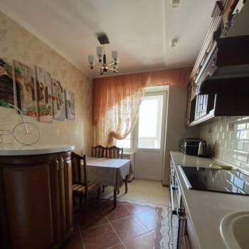 Продается 2-х комнатная квартира, 82 м²