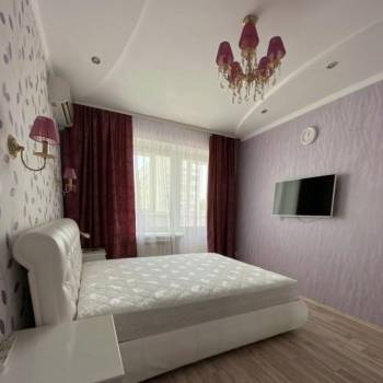 Продается 2-х комнатная квартира, 82 м²