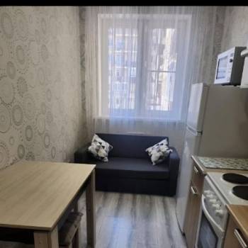 Сдается 1-комнатная квартира, 36 м²