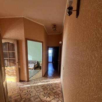 Сдается 2-х комнатная квартира, 60 м²