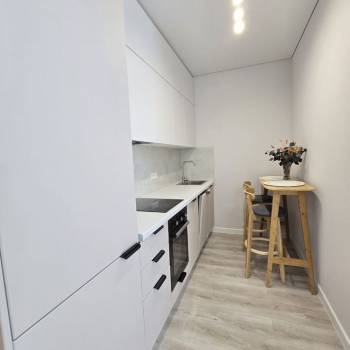 Продается 1-комнатная квартира, 30 м²
