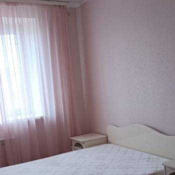 Продается 1-комнатная квартира, 38 м²