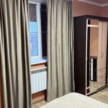 Сдается 1-комнатная квартира, 46 м²