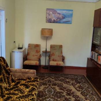 Сдается Многокомнатная квартира, 60 м²