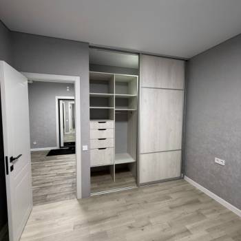 Продается 1-комнатная квартира, 40 м²