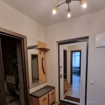 Сдается 1-комнатная квартира, 46 м²