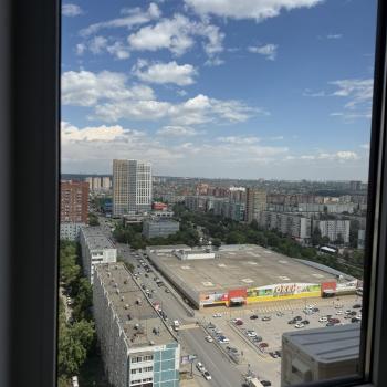 Продается 1-комнатная квартира, 44 м²