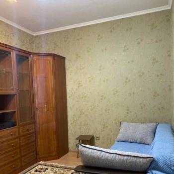 Сдается 1-комнатная квартира, 38 м²