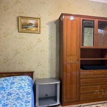 Сдается 1-комнатная квартира, 38 м²