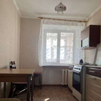 Продается 1-комнатная квартира, 34 м²