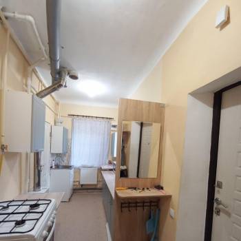 Продается 3-х комнатная квартира, 53 м²