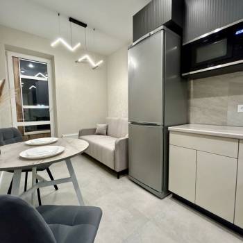 Сдается 1-комнатная квартира, 40 м²