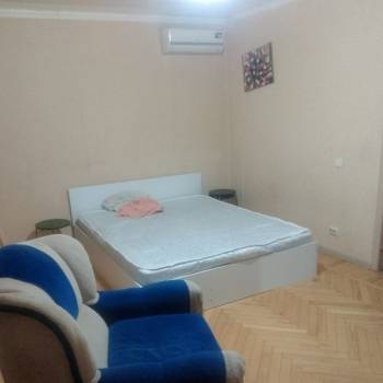 Продается 1-комнатная квартира, 39 м²