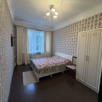 Продается Многокомнатная квартира, 85,5 м²