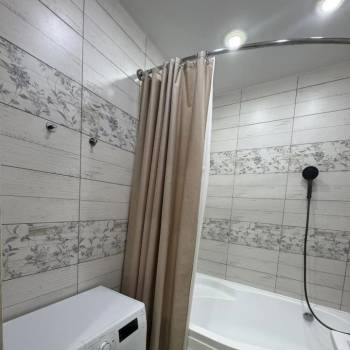 Сдается Многокомнатная квартира, 67,4 м²
