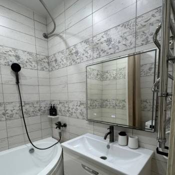 Сдается Многокомнатная квартира, 67,4 м²