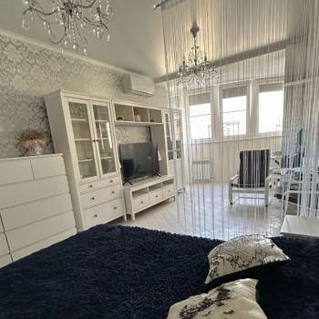 Сдается 1-комнатная квартира, 45,5 м²