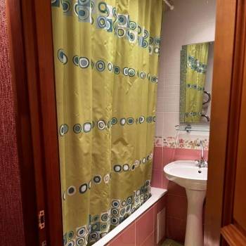 Сдается Многокомнатная квартира, 64 м²