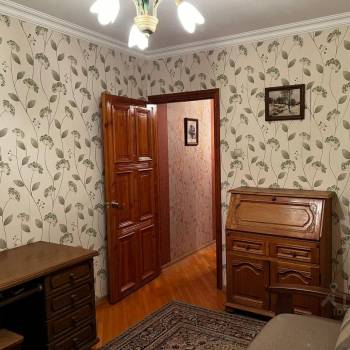 Сдается Многокомнатная квартира, 64 м²