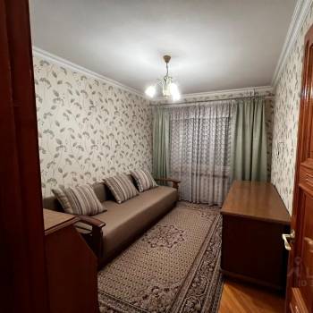 Сдается Многокомнатная квартира, 64 м²