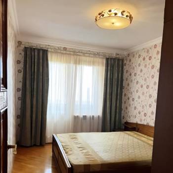Сдается Многокомнатная квартира, 64 м²