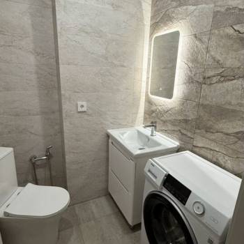 Сдается 2-х комнатная квартира, 67,7 м²