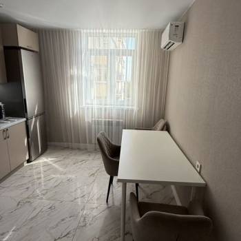 Сдается 2-х комнатная квартира, 67,7 м²