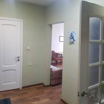 Продается 1-комнатная квартира, 40 м²