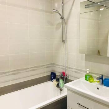Сдается 1-комнатная квартира, 42 м²