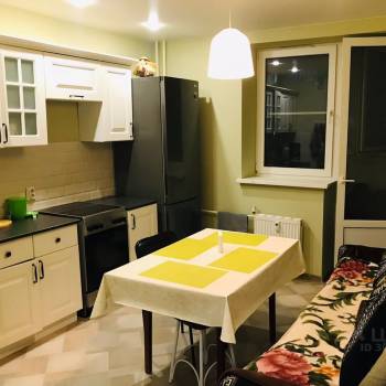 Сдается 1-комнатная квартира, 42 м²