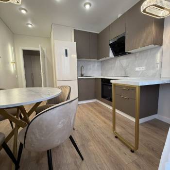 Сдается 1-комнатная квартира, 44 м²