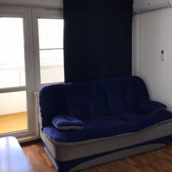 Продается 1-комнатная квартира, 35 м²