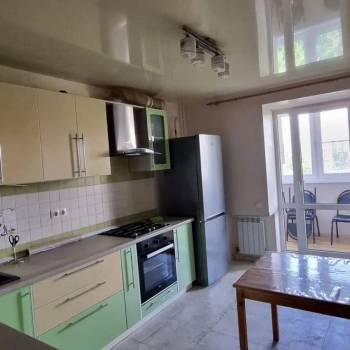 Сдается Многокомнатная квартира, 80 м²
