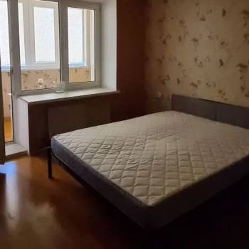 Сдается Многокомнатная квартира, 80 м²