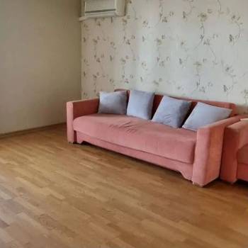Сдается Многокомнатная квартира, 80 м²
