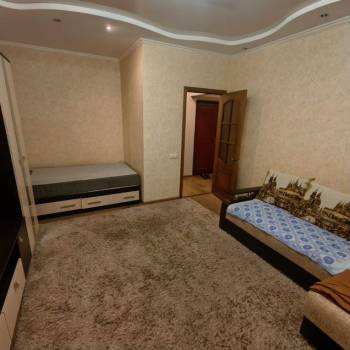 Сдается 1-комнатная квартира, 41 м²