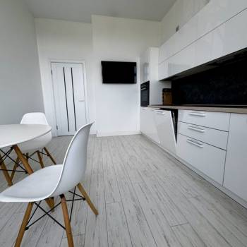 Продается 2-х комнатная квартира, 77,3 м²