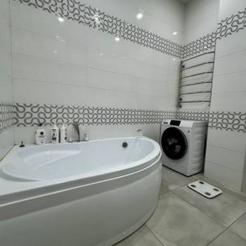 Продается 2-х комнатная квартира, 77,3 м²