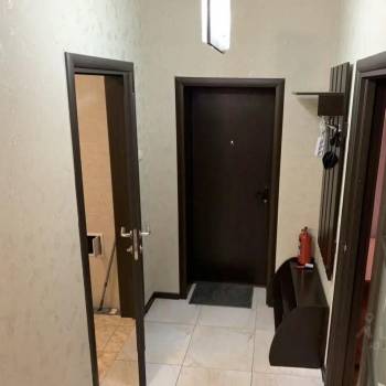 Сдается 1-комнатная квартира, 55 м²