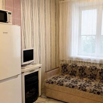 Продается 1-комнатная квартира, 70 м²