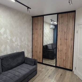 Сдается 1-комнатная квартира, 35 м²