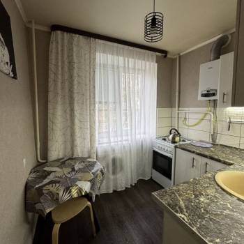 Сдается 2-х комнатная квартира, 43 м²