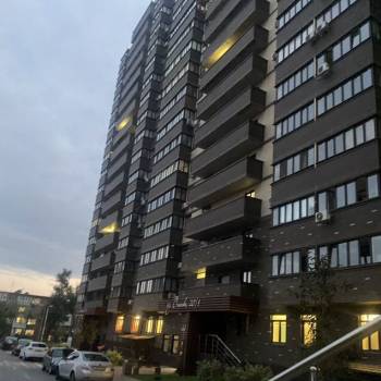 Продается 1-комнатная квартира, 43,5 м²