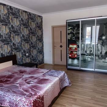 Сдается 1-комнатная квартира, 69 м²